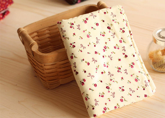 98% コットン 2% スパンデックス キャンディー フローラル コードローイ 織物